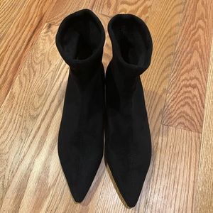 Steve Madden Suede Point Toe Booties 
Pull-on style